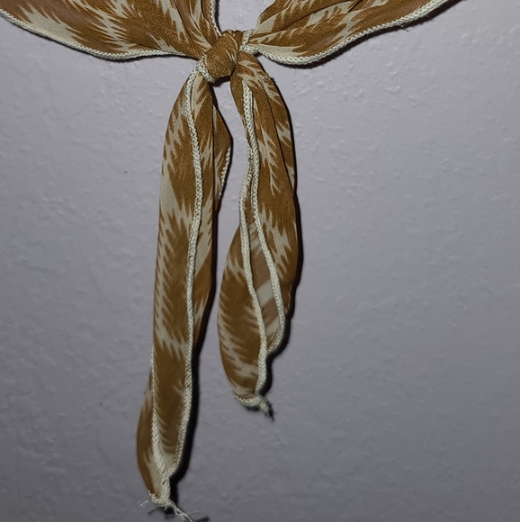 L.o.T. apparel L sheer top - Picture 6 of 7